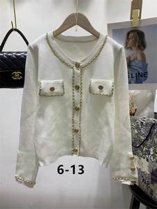 Chanel Women's Sweater 150